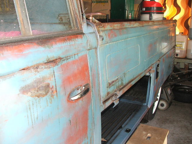 Image may have been reduced in size. Click image to view fullscreen.