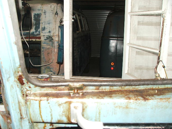 Image may have been reduced in size. Click image to view fullscreen.