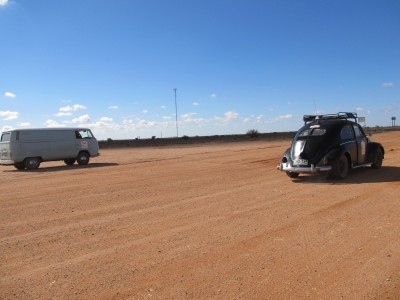 G-Country Buggy vs Kombi Drag.jpg